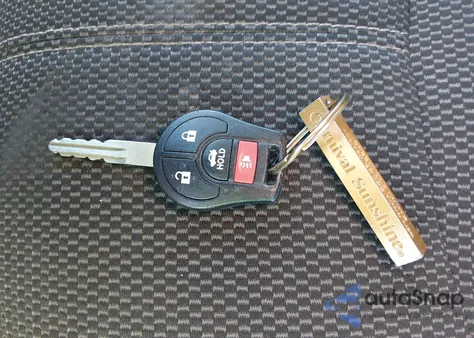 2017 Nissan Sentra S z USA, uszkodzony, nr VIN 3N1AB7AP7HY219142